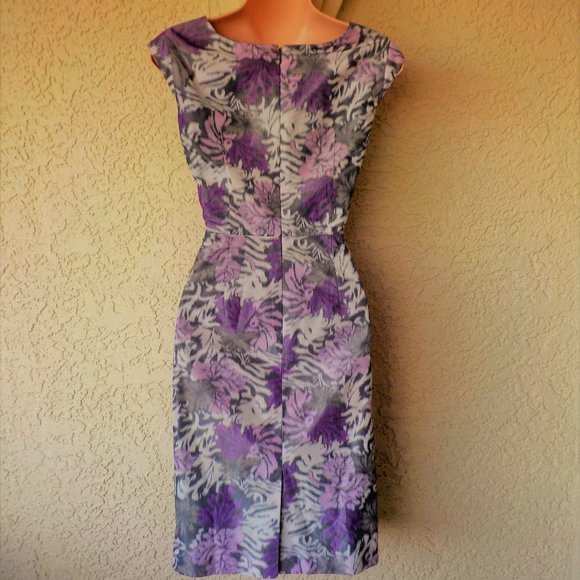 *Purple Floral Alex Marie Sheath Dress- Size 2P - Picture 4 of 6